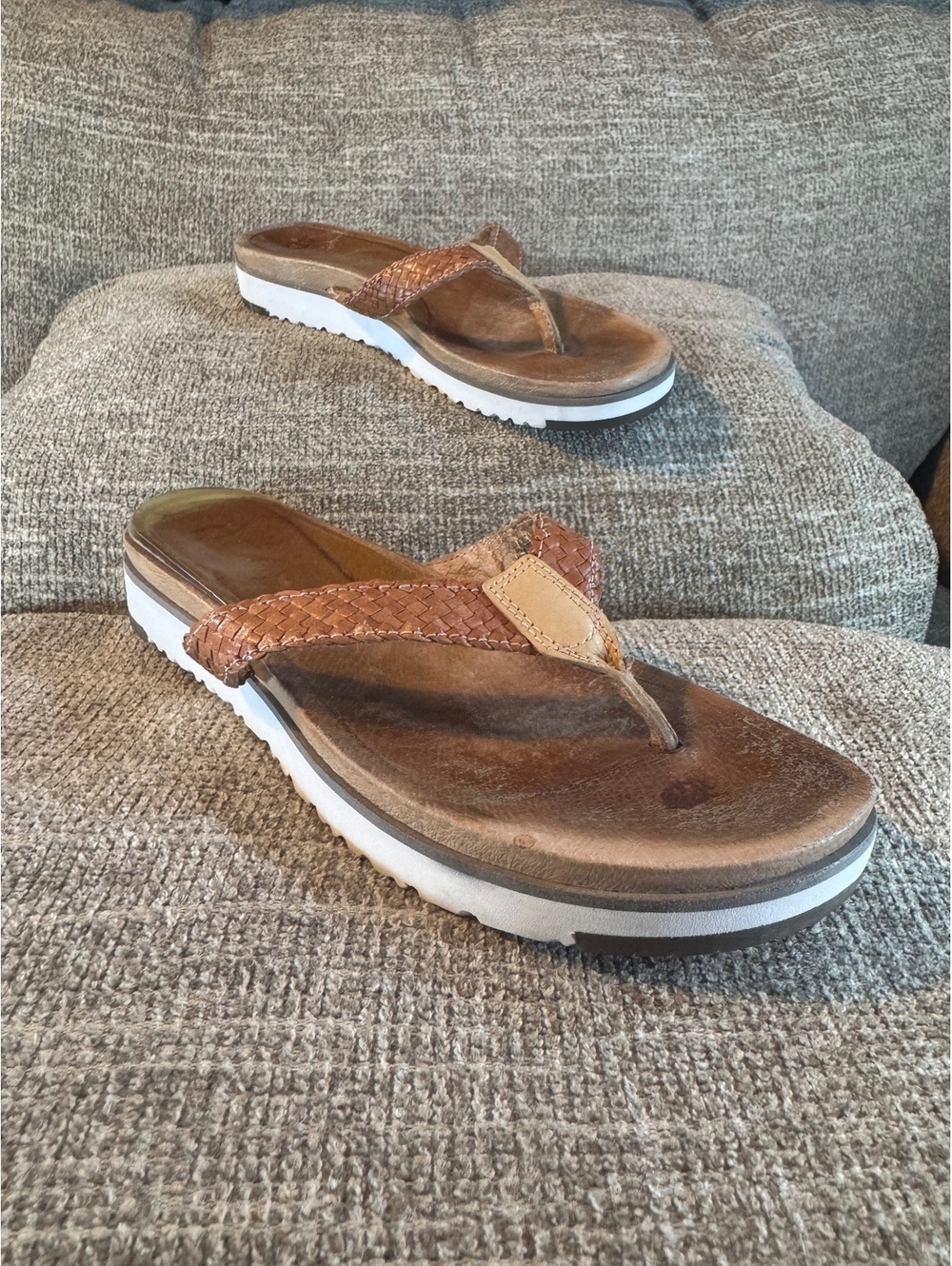 UGG Women’s Woven Leather Thong Sandals - Size 8